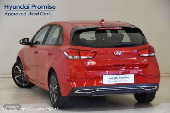 Hyundai i30 1.5 DPI Klass SLX 110 de 2023 con 15.680 Km por 18.900 EUR. en Zaragoza