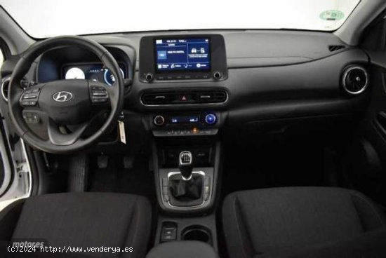 Hyundai Kona 1.0 TGDI Maxx 4x2 de 2023 con 13.985 Km por 21.500 EUR. en Asturias