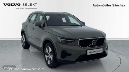 Volvo XC40 Core, T2 automatico, Gasolina de 2023 con 33.025 Km por 36.800 EUR. en Zaragoza