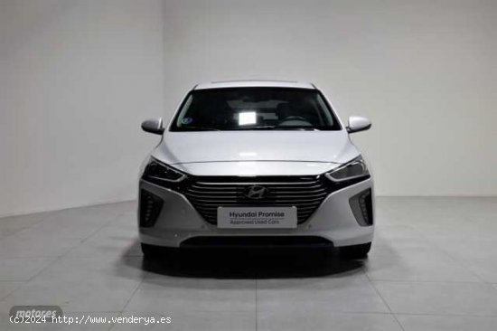 Hyundai Ioniq 1.6 GDI HEV Tecno DCT de 2017 con 75.100 Km por 17.990 EUR. en Valencia