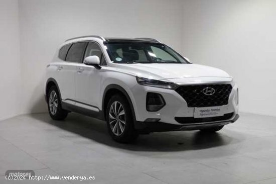 Hyundai Santa Fe 2.2 CRDi Tecno Auto 4x4 DK de 2019 con 97.113 Km por 35.990 EUR. en Valencia