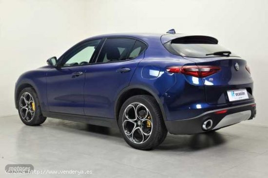 Alfa Romeo Stelvio 2.2 Diesel 154kW (210CV) Executive Q4 de 2019 con 58.100 Km por 35.500 EUR. en Va