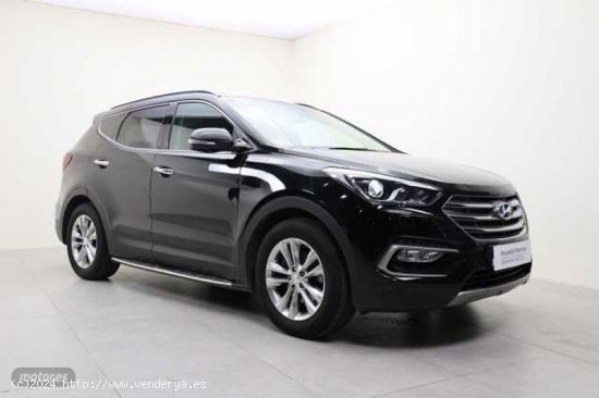 Hyundai Santa Fe 2.2 CRDi Tecno Auto 4x2 7S de 2016 con 70.623 Km por 23.990 EUR. en Valencia