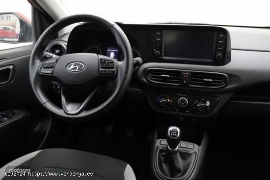 Hyundai i10 1.0 Klass de 2021 con 24.360 Km por 13.790 EUR. en Valencia