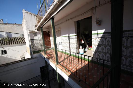 CASA EN EL CENTRO  DE JEREZ - CADIZ