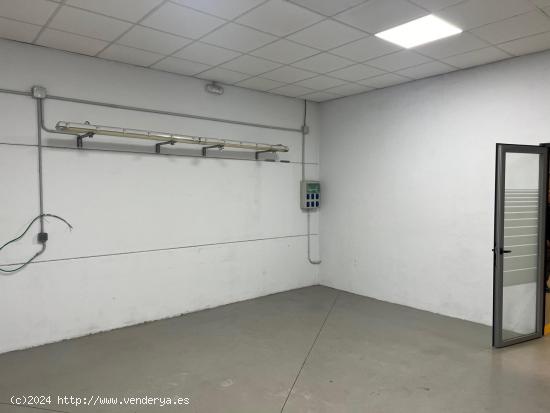 ALQUILER DE NAVE INDUSTRIAL 200M2 - MADRID