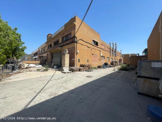 ¡Nave Industrial en Venta! 1.520m² - Oportunidad Única - BARCELONA