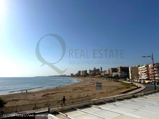 AMPLIA TERRAZA CON VISTAS AL MAR EN PLAYA MUCHAVISTA - ALICANTE