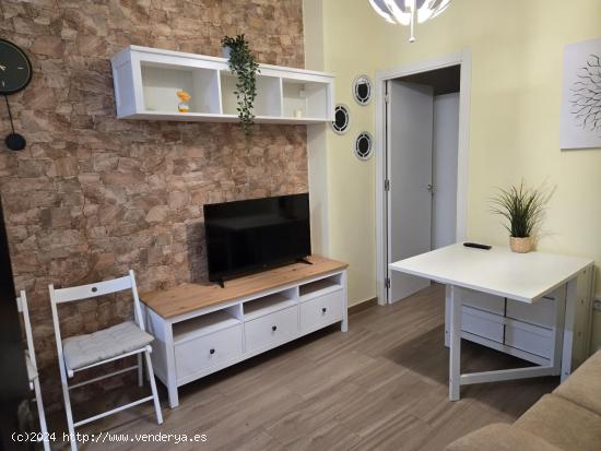  Coqueto apartamento en Triana - SEVILLA 