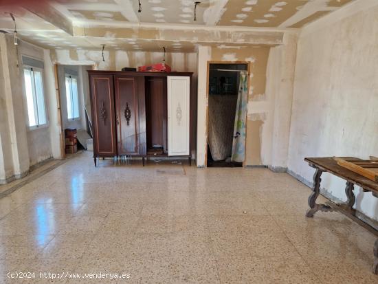  Se vende piso en Archena para reformar - MURCIA 