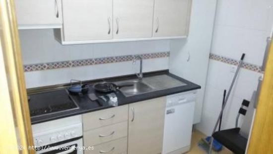 Piso de dos dormitorios en venta - ALMERIA