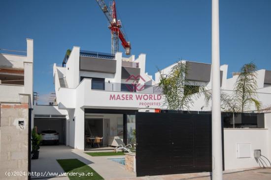 ADOSADOS DE OBRA NUEVA EN SANTIAGO DE LA RIBERA - MURCIA