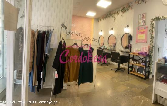 SE TRASPASA PELUQUERIA, SALA DE ESTETICA Y SALA EN PLANTA BAJA MUY AMPLIA. EN PLENO CENTRO!!! - CORD