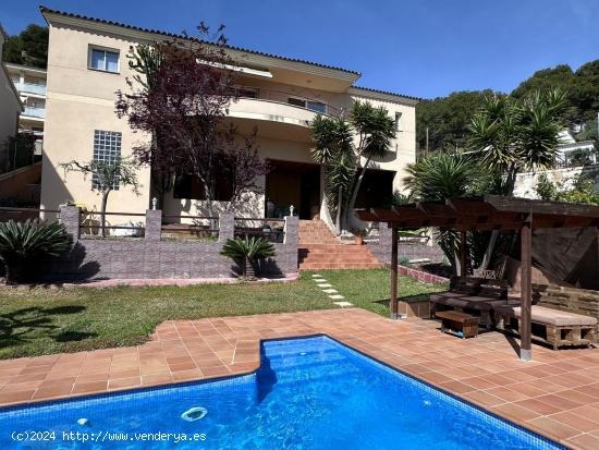 Espectacular casa en una planta y con piscina - TARRAGONA