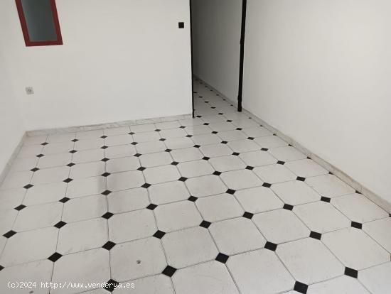 PISO EN ZONA ENTRE SAN LORENZO Y COSTANILLAS ( CORDOBA ) - CORDOBA