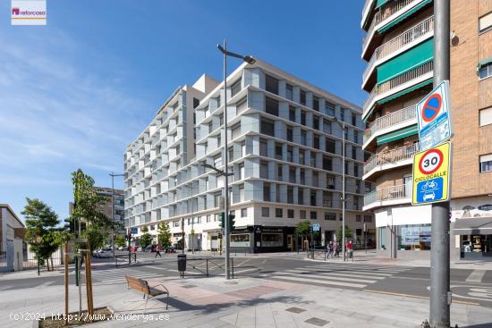  Estupendo piso en calle Arabial en edificio Ramade, con plaza de garaje y trastero opcional. - GRANA 