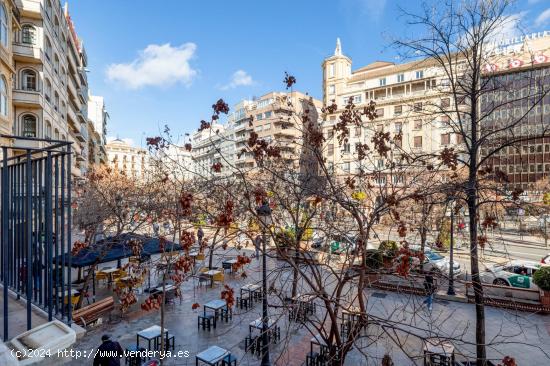  Magnifico piso u oficina en pleno centro de Granada. - GRANADA 