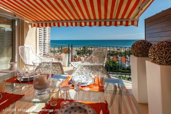 ALQUILER DE ATICO CON VISTAS AL MAR - VALENCIA