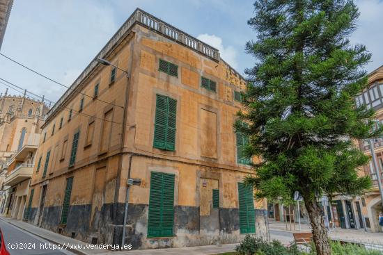  Casa señorial a reformar en pleno centro de Manacor - BALEARES 