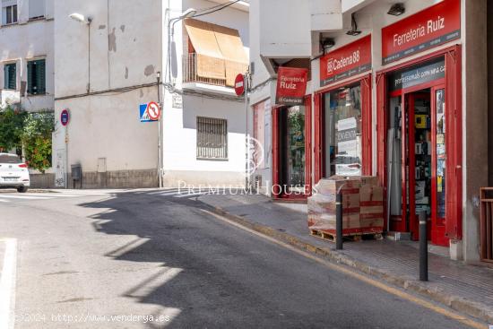 Local comercial en el centro de Sitges - BARCELONA