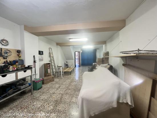 EN EXCLUSIVA CASA EN ALAMEDA PUEBLO CON GARAJE DOBLE¡¡¡¡¡¡¡¡¡¡¡¡ - MALAGA