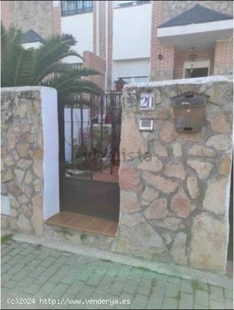 Chalet adosado en venta en Parla (Madrid) - MADRID