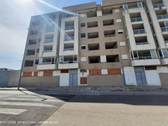  ¡¡SIN COMISIÓN AL COMPRADOR!! EDIFICIO EN VENTA EN CALLE ROIS DE CORELLA (CARLET) - VALENCIA 