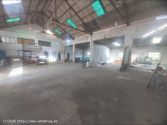  SE VENDE NAVE INDUSTRIAL - CADIZ 