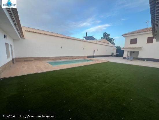 SE ALQUILA CASA Y APARTAMENTO LOFT   ( AGUAS NUEVAS ) - ALBACETE