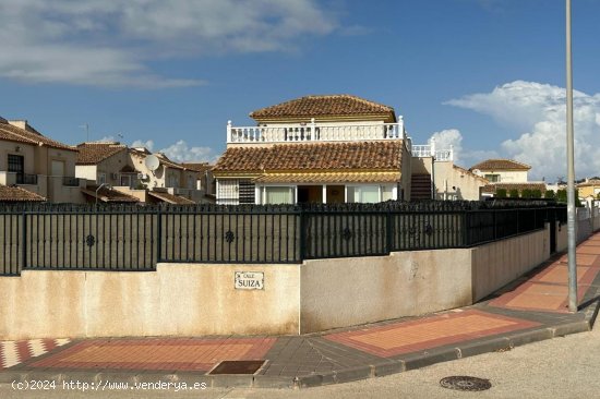  Villa en venta en Algorfa (Alicante) 