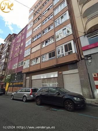  ISAAC PERAL. LOCAL ANTIGUO SUPERMERCADO. SE VENDE O SE ALQUILA - CANTABRIA 