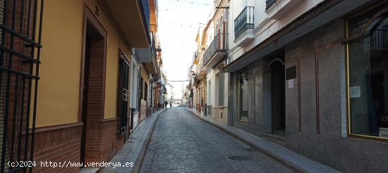 Edificio en venta en calle Real, 19 Cantillana, Sevilla - SEVILLA