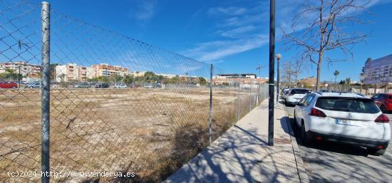  Parcela con grandes posibilidades - ALICANTE 