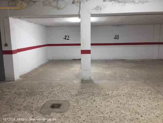 DISPONEMOS DE 2 PLAZAS DE GARAJE EN  ZONA CARREFOUR - SALAMANCA