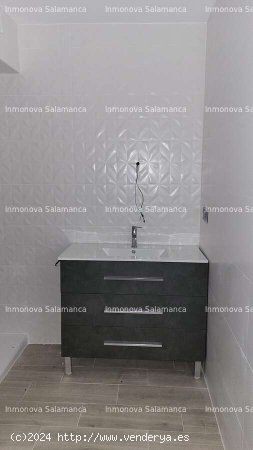 Salamanca ( Plaza España - Centro ), 2d, 2wc.  SS.CC 780€ - Salamanca