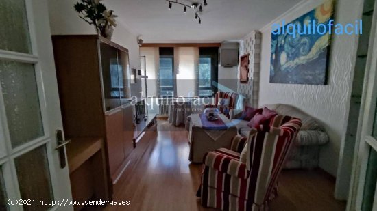 SÉ VENDE PISO/CALLE LÉRIDA/ 3 DORMITORIOS/165000 €