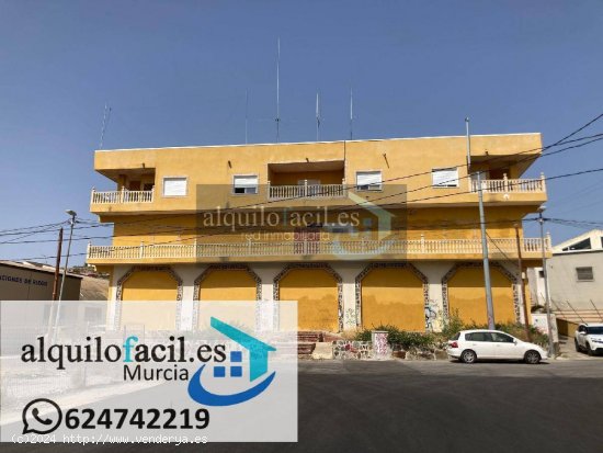 Alquilofacil-murcia alquila este estupendo edificio comercial en 5000€ a negociar al mes en la car