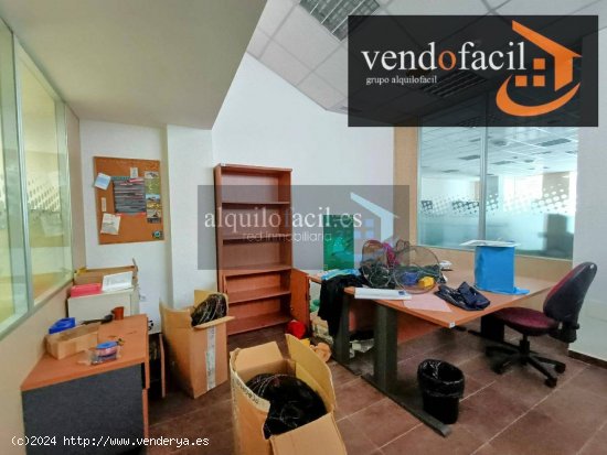 SE VENDE EDIFICIO DE OFICINAS EN C/FEDERICO GARCIA LORCA DE 350 METROS POR 225000€