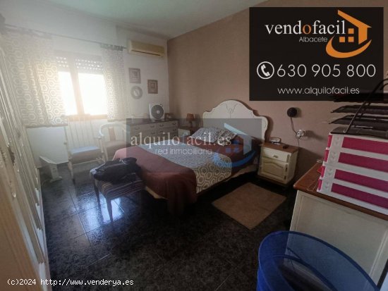 SE VENDE PARCELA RUSTICA EN LAS PERDICES DE 3600 METROS POR 155000€