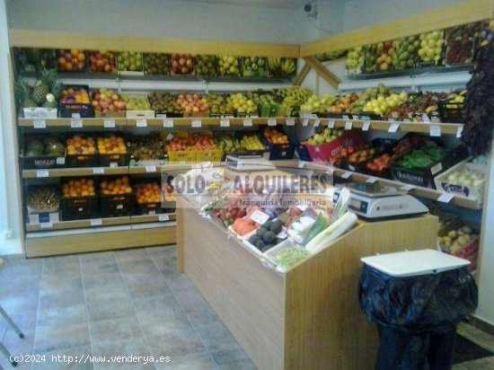 FRUTERIA EN FUNCIONAMIENTO EN BARAÑAIN