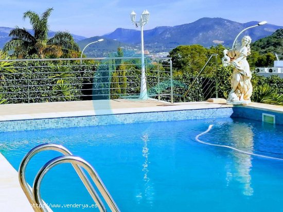 Se alquila espectacular villa de lujo con vistas al mar en Santa Ponsa