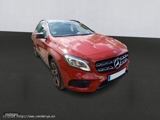 Mercedes Clase GLA GLA 200 D 4MATIC TECHO PANORAMICO de 2019 con 51.623 Km por 29.990 EUR. en Barcel