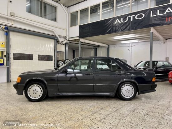 Mercedes 190 E 2.3 16V 177CV TECHO SOLAR de 1986 con 119.667 Km por 30.000 EUR. en Barcelona