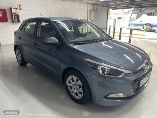 Hyundai i20 1.2 MPI Klass de 2017 con 49.000 Km por 11.500 EUR. en Barcelona