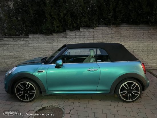 Mini Cabrio Cooper cabrio s de 2017 con 90.000 Km por 22.000 EUR. en Barcelona