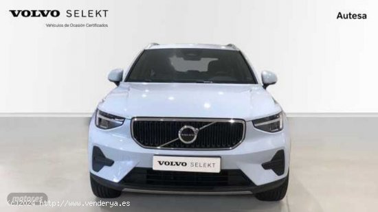 Volvo XC40 Core, B3 Mild hybrid, Gasolina de 2024 con 10 Km por 38.000 EUR. en Pontevedra