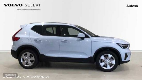 Volvo XC40 Core, B3 Mild hybrid, Gasolina de 2024 con 10 Km por 38.000 EUR. en Pontevedra