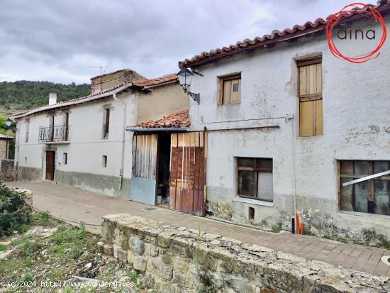  ARDANAZ DE EGUES. SE VENDE CASA PARA REFORMAR Y/O DIVIDIR - NAVARRA 