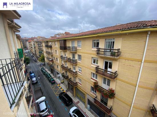 VENTA PISO CALLE JUAN MARÍA GUELBENZU - NAVARRA