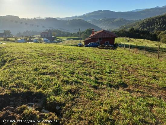 SE VENDE PARCELA URBANA EN MONCALIAN-BARCENA DE CICERO - CANTABRIA